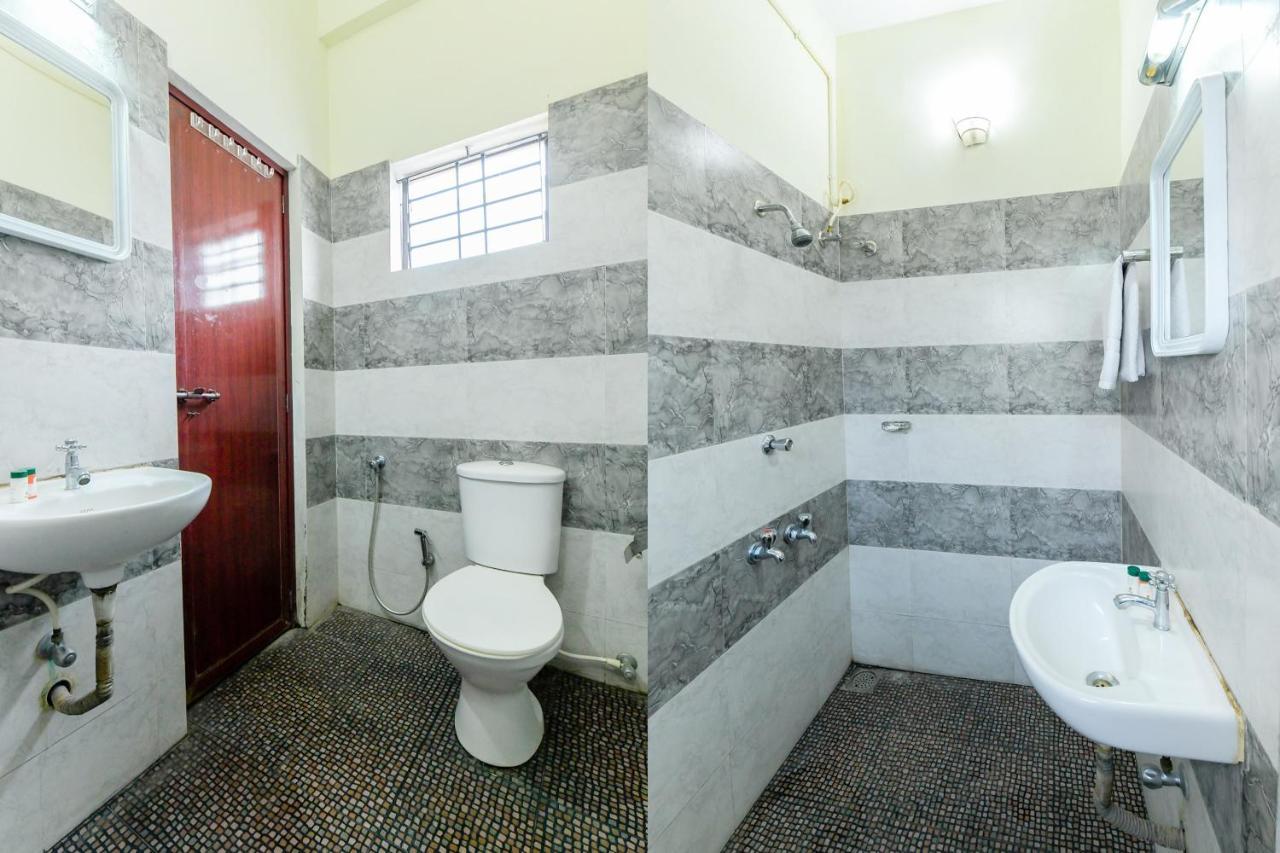 Oyo 8273 Diamond Inn Kochi エクステリア 写真