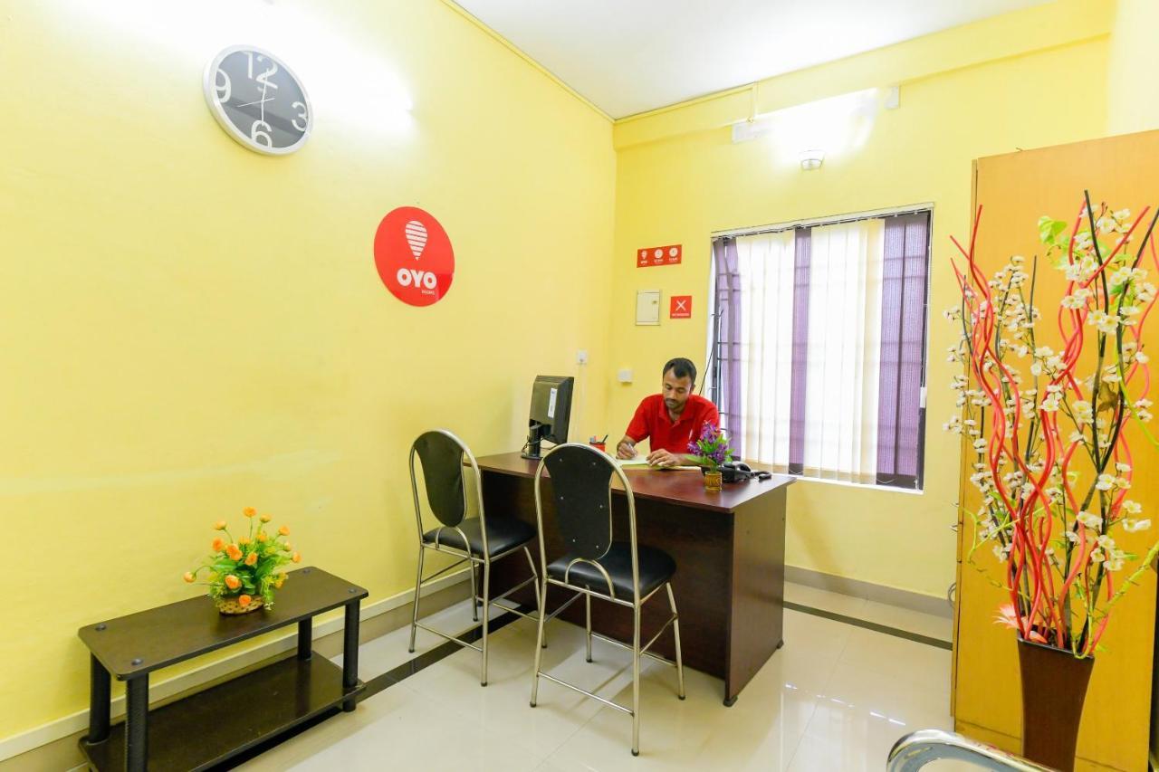 Oyo 8273 Diamond Inn Kochi エクステリア 写真