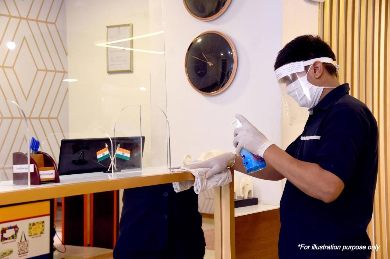 Oyo 8273 Diamond Inn Kochi エクステリア 写真
